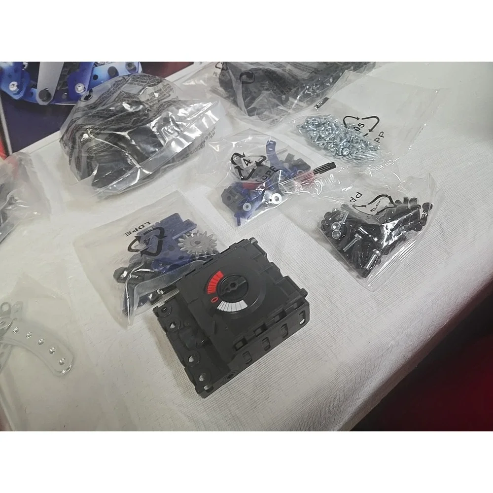 SUPERCAR ERECTOR Building SET Meccano 18211 Motorized 25 Models in 1 Spinmaster